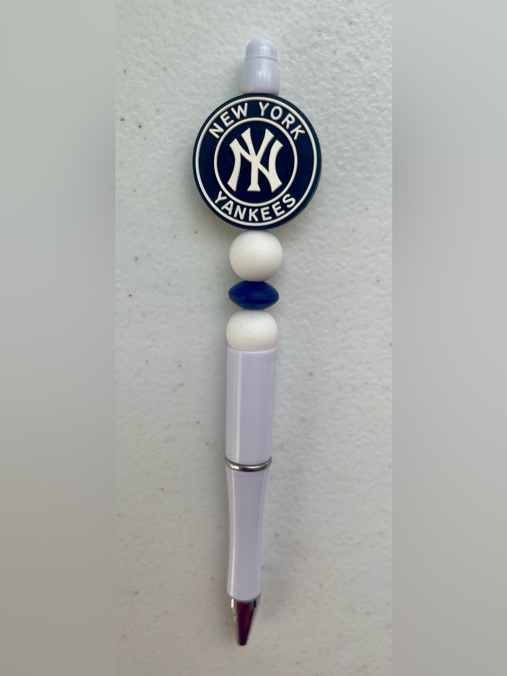 New York Yankees Beaded Pen - Navy & White